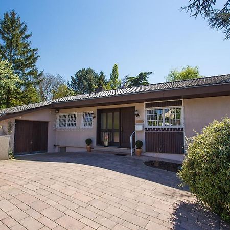Villa-Doerr 100 M² + 1500M² Garten 보스타트 외부 사진