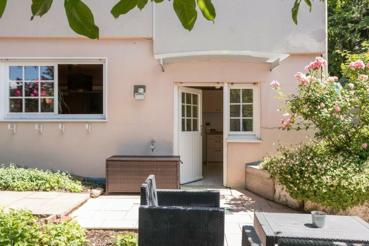 Villa-Doerr 100 M² + 1500M² Garten 보스타트 외부 사진