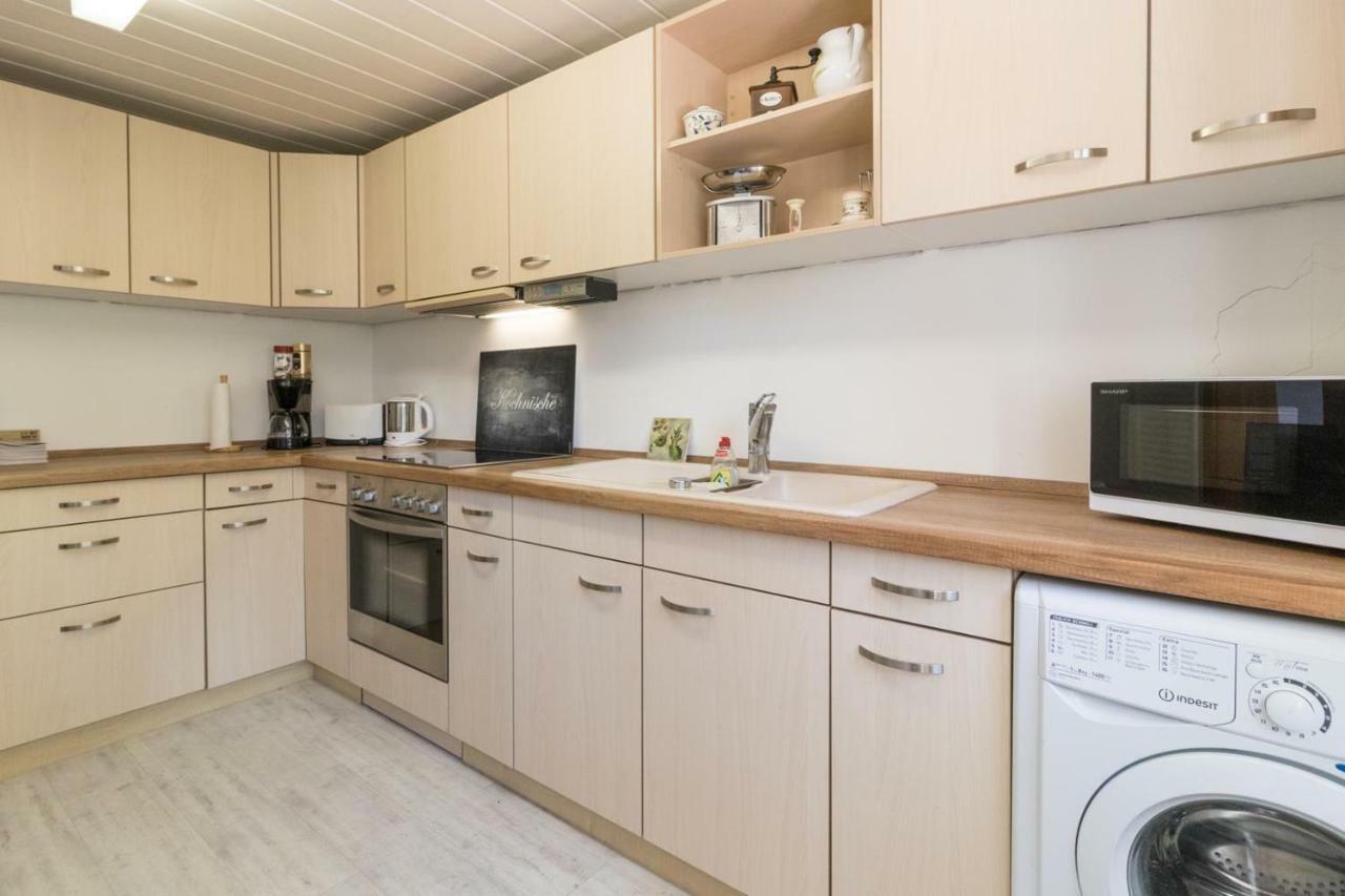 Villa-Doerr 100 M² + 1500M² Garten 보스타트 외부 사진