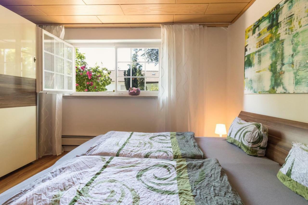 Villa-Doerr 100 M² + 1500M² Garten 보스타트 외부 사진