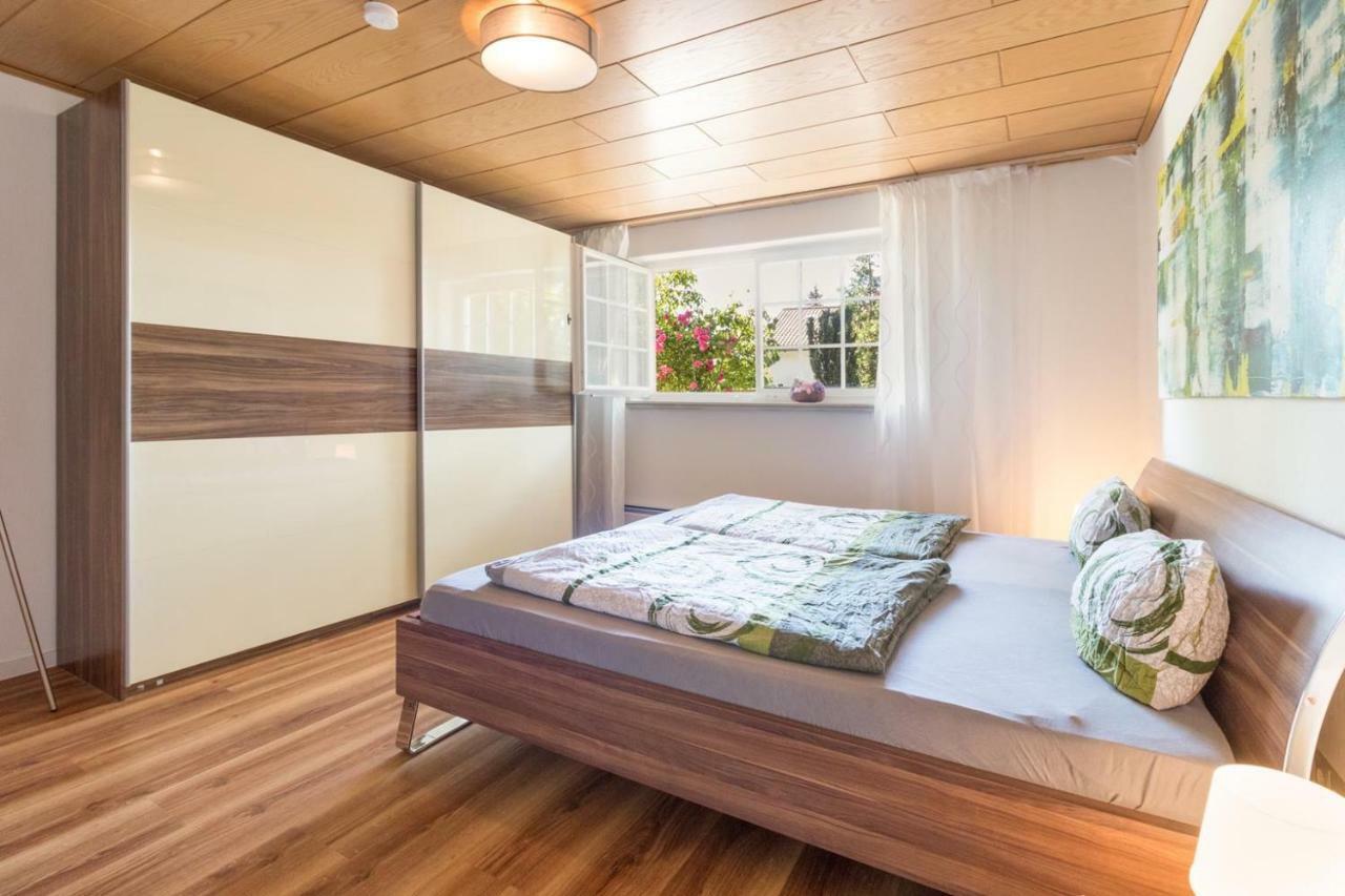 Villa-Doerr 100 M² + 1500M² Garten 보스타트 외부 사진